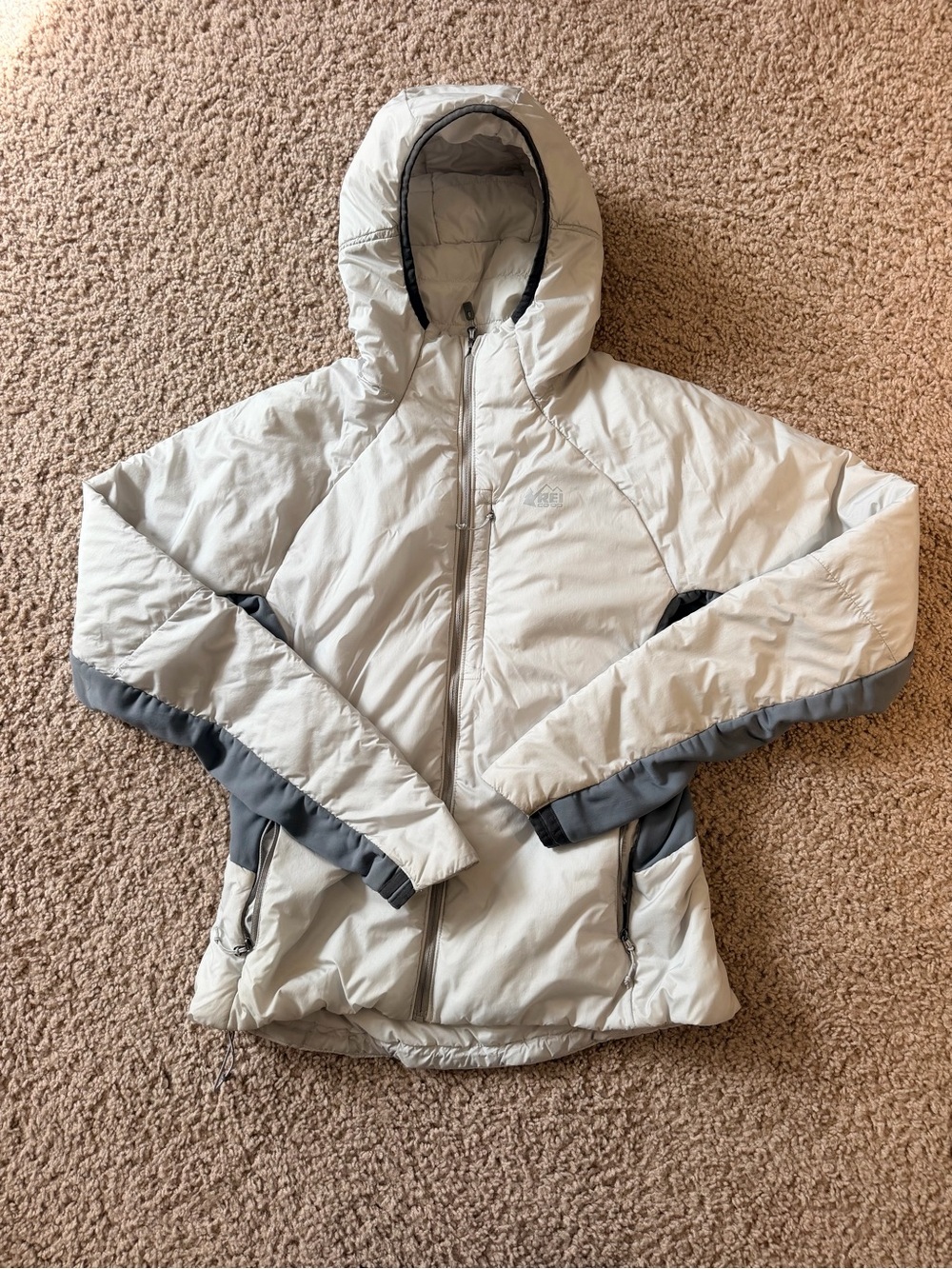 REI Co-op Primaloft Insulated Hooded Jacket – Ivory/Gray Small